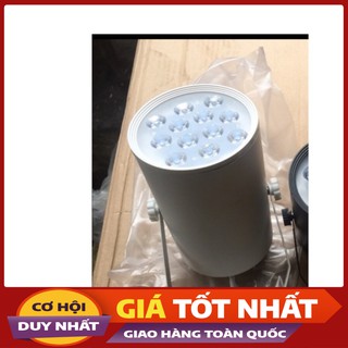 5 đèn rọi 12w và 2 thanh ray