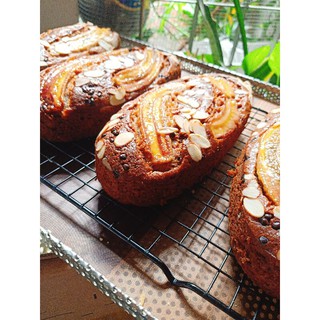 Bánh chuối sô cô la hạnh nhân