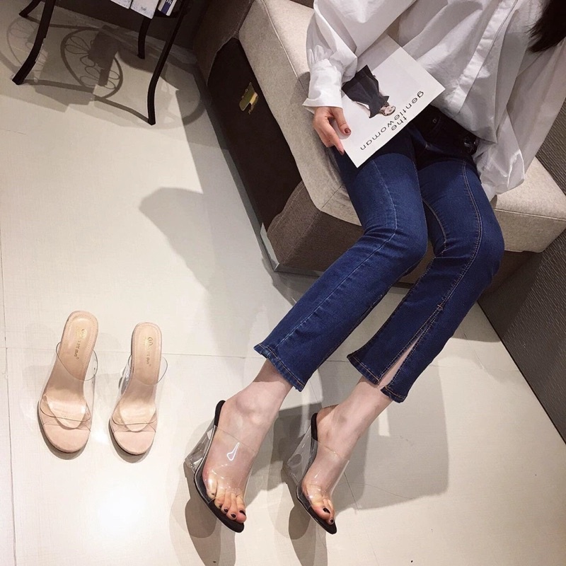Guốc đế xuồng trong suốt
