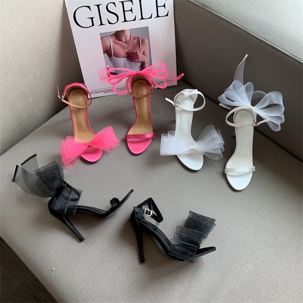 Giày Cao Gót Mũi Tròn Bằng Da 4.13 Inch Thiết Kế Xinh Xắn Size 35-41