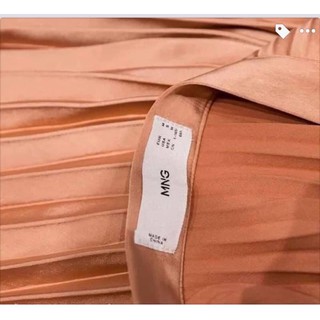 Chân váy mango tuồn auth