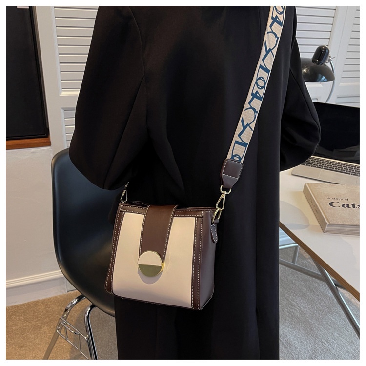 Túi Đeo Vai Dáng Xô Thời Trang Xinh Xắn Cho Nữ