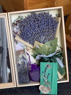 Hộp quà hoa lavender
