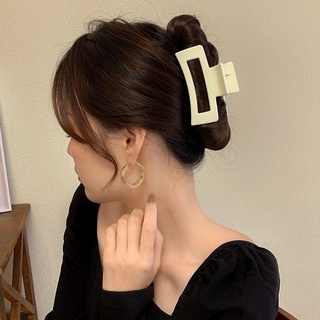 Kẹp Tóc Nữ Hình Cá Mập Xinh Xắn