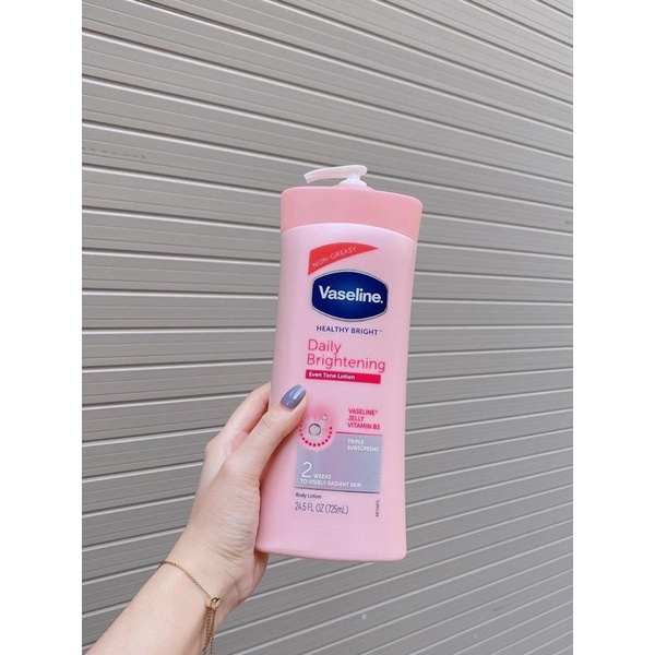 DƯỠNG THỂ VASELINE 725ML MỸ