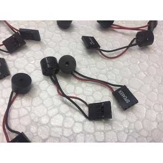 Loa phát ra tiếng Beet tín hiệu cho máy tính