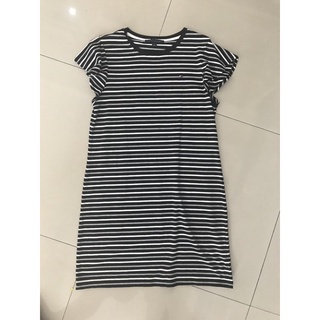 Đầm xk xịn t.o.m.m.y size m phom âu