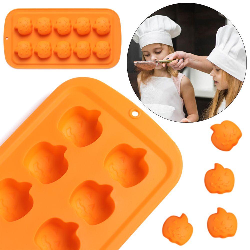 YNATURAL Khuôn Làm Bánh / Sô Cô La Hình Bộ Xương Độc Đáo