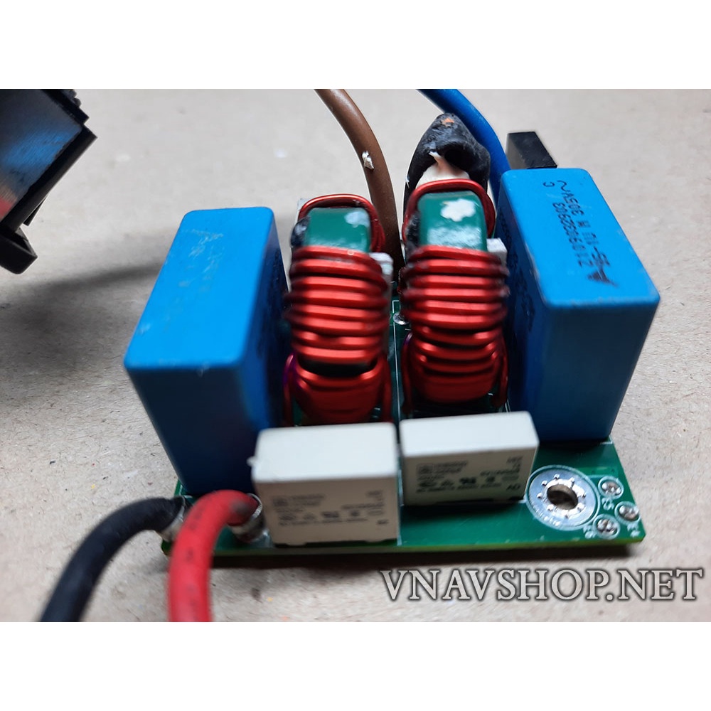 Vỉ lọc nguồn 2 cấp 12A kèm ổ cắm cho thiết bị âm thanh