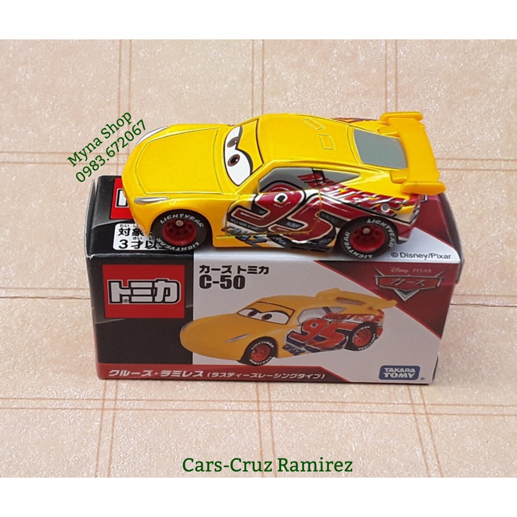 Đồ chơi mô hình xe tomica cars, Cruz Ramirez, có hộp, tặng hộp PVC