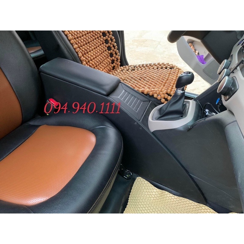 Yên ngựa tỳ tay độ cho xe i10 . Vẫn giữ nguyên phanh tay cơ . Đặt vào là ôm khít