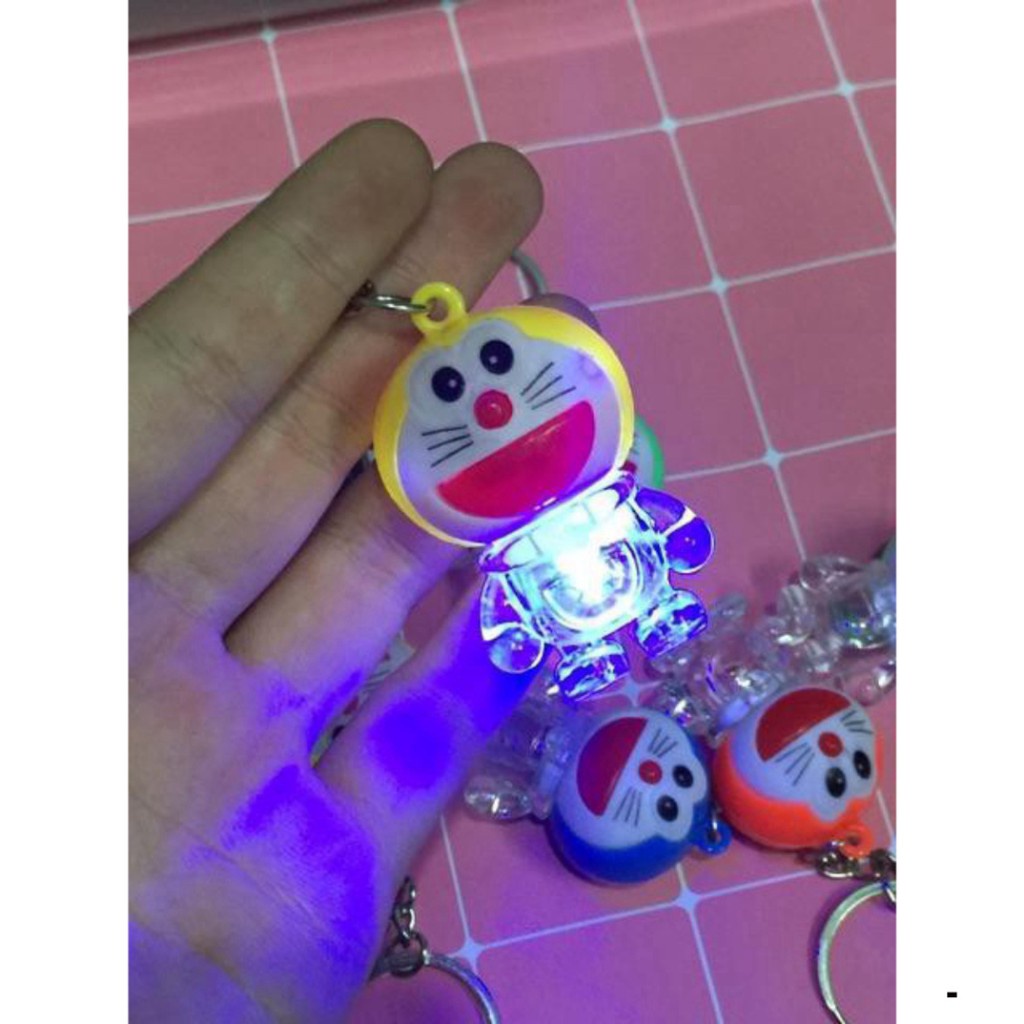 Móc Khóa Doremon Phát Sáng,Nhiều Màu