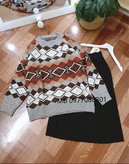 Áo len thổ cẩm