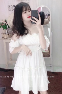 Đầm trắng bẹt vai cup ngực