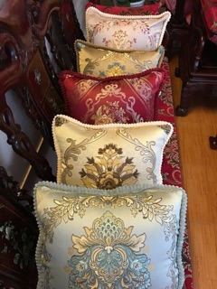 Gối tựa tây âu