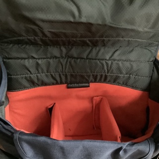 Túi máy ảnh Crumpler PrettyBoy75
