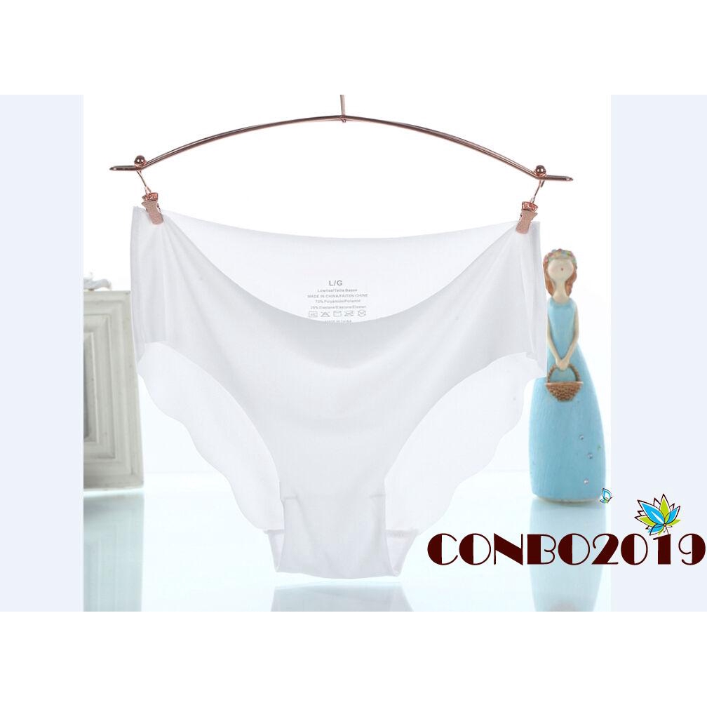 Quần lót nữ lọt khe quyến rũ