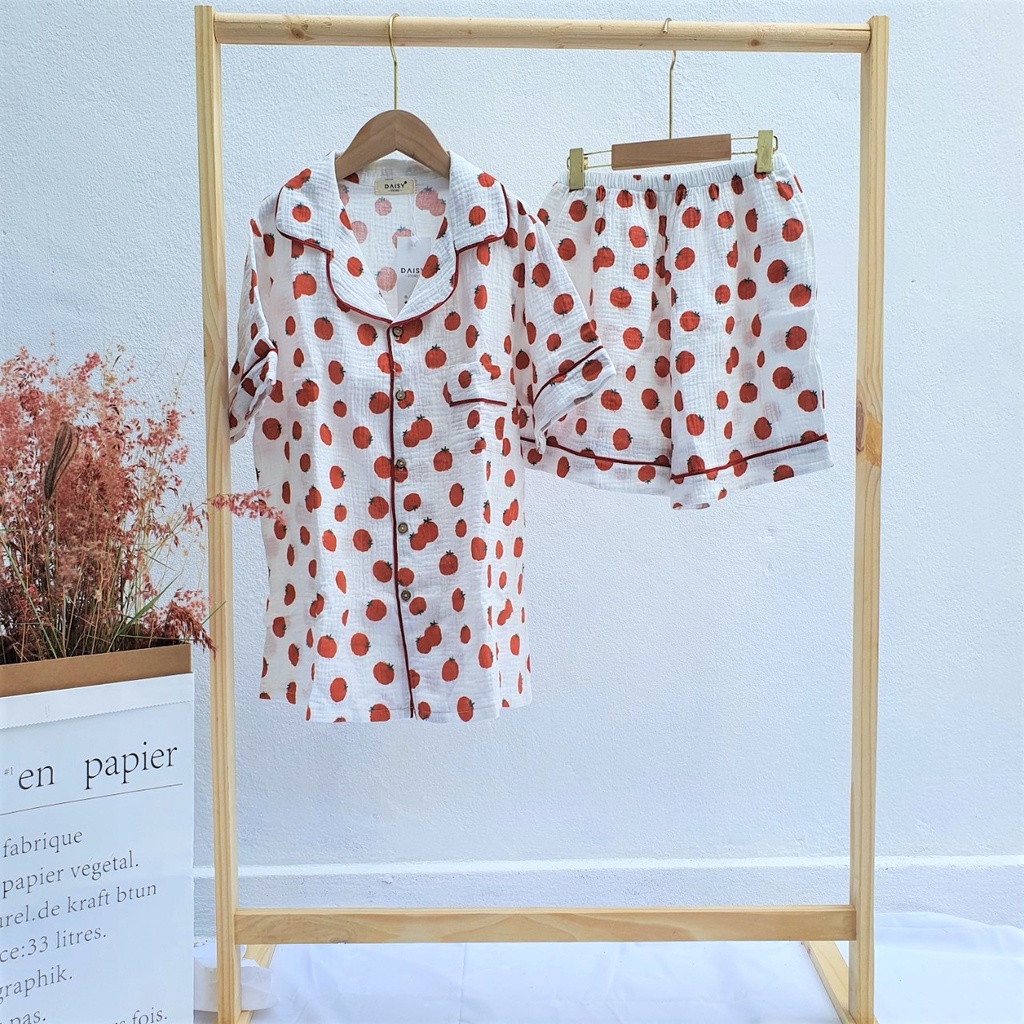 Pyjama mặc nhà đùi xô muslin họa tiết quả cà chua xinh xắn