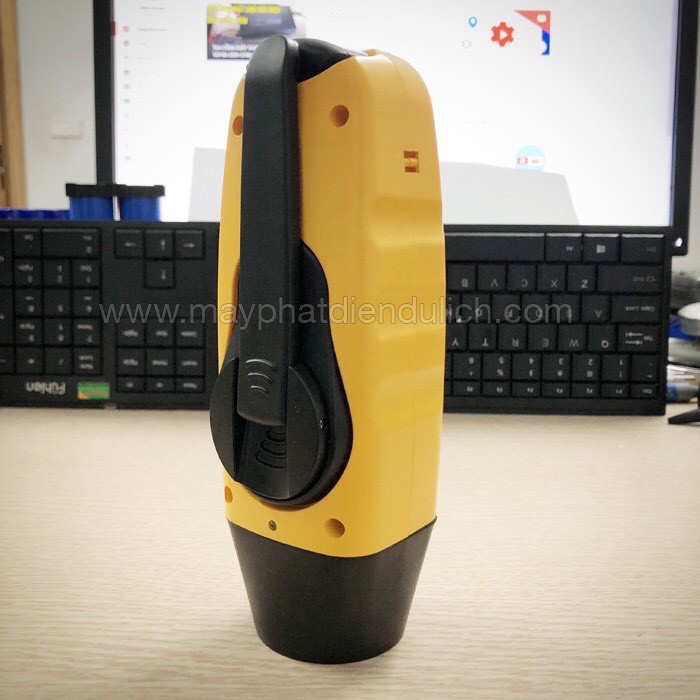 Đèn dynamo vĩnh cửu không cần pin