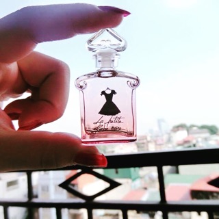 Nước hoa La Petite Robe Noire Guerlain for women.
