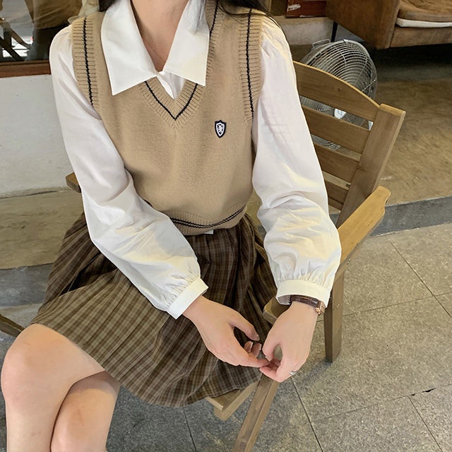 Áo khoác len không tay cổ chữ V phong cách Hàn Quốc