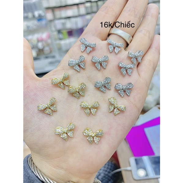 Đá hình đính móng