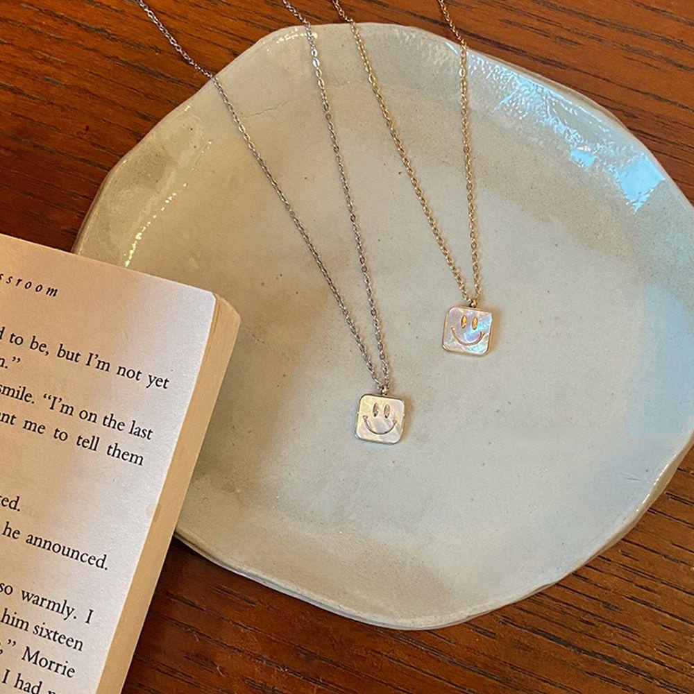 AROMA Vòng cổ Mặt Vỏ Sò Tự Nhiên Sang Trọng Ngọt Ngào