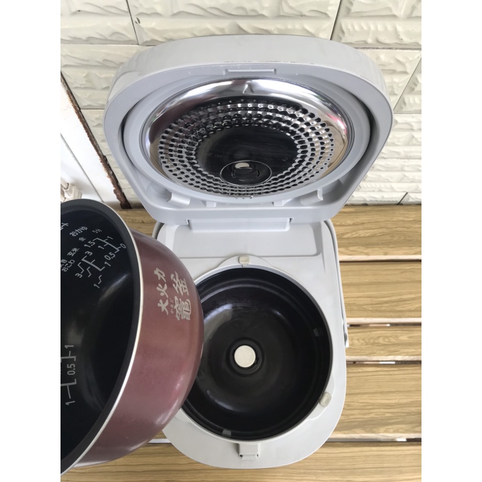 NỒI CƠM ĐIỆN CAO TẦN PANASONIC CÓ CHẾ ĐỘ NẤU CƠM CHÁY