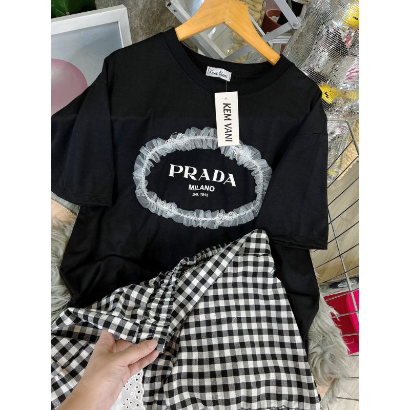 Set đùi quần caro kèm áo thun in chữ Pra.da (kèm ảnh thật)