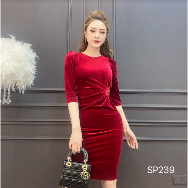 Váy nhung ôm cổ tròn eo đính ngọc, váy nhung nữ body thời thượng - SP239 | BigBuy360 - bigbuy360.vn