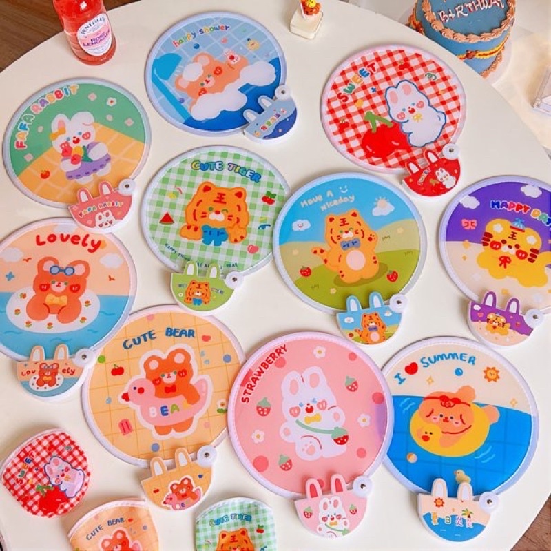 Quạt Xếp Cầm Tay Mini Trang Trí Cổ Trang Bằng Vải Gấp Gọn Tự Bung Thông Minh Di Động Cho Học Sinh Đi Học Dễ Thương Cute