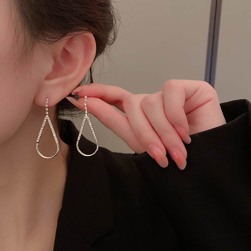 Bông tai đính đá phong cách preppy đơn giản ánh sáng sang trọng 19A1459