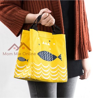 Túi đựng cơm giữ nhiệt Bento Nhật Bản loại dán hình con cá - J134