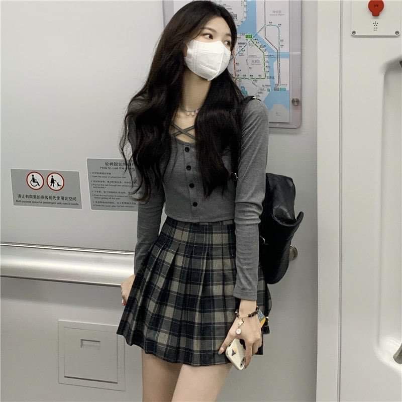 Set Áo dài tay dây ngực kèm chân váy tennis kẻ caro năng động hot hit - Có tách set bán riêng áo/váy