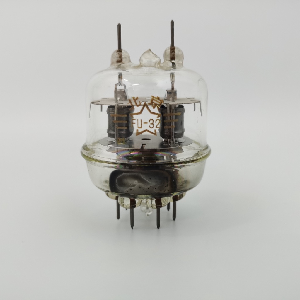 Ống điện tử FU-32 amply
