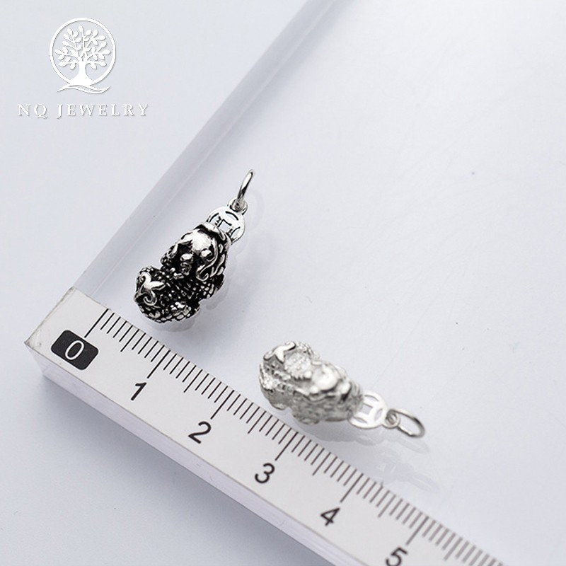 Charm bạc hình tỳ hưu mặt treo- NQ Jewelry