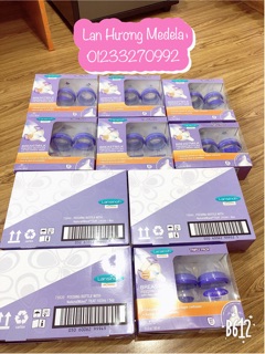 Bình sữa Lansinoh Momma 240ml núm ty siêu mềm