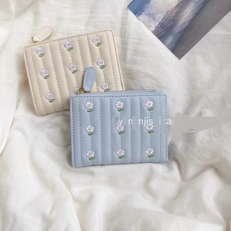 VÍ DA GẬP MINI THÊU HOA DỄ THƯƠNG