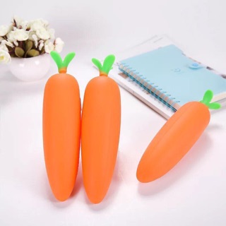 Hộp bút cà rốt