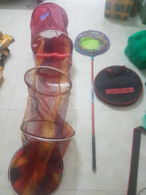 Combo rọng cá daiwa + vợt cacbon