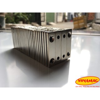 Nam châm cửa gỗ, nam châm trắng hình chữ nhật có lỗ 40x10x3 có 2 lỗ vát