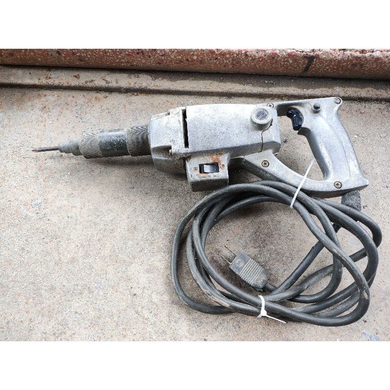 Máy bắn vít Makita hàng Nhật bãi có đảo chiều