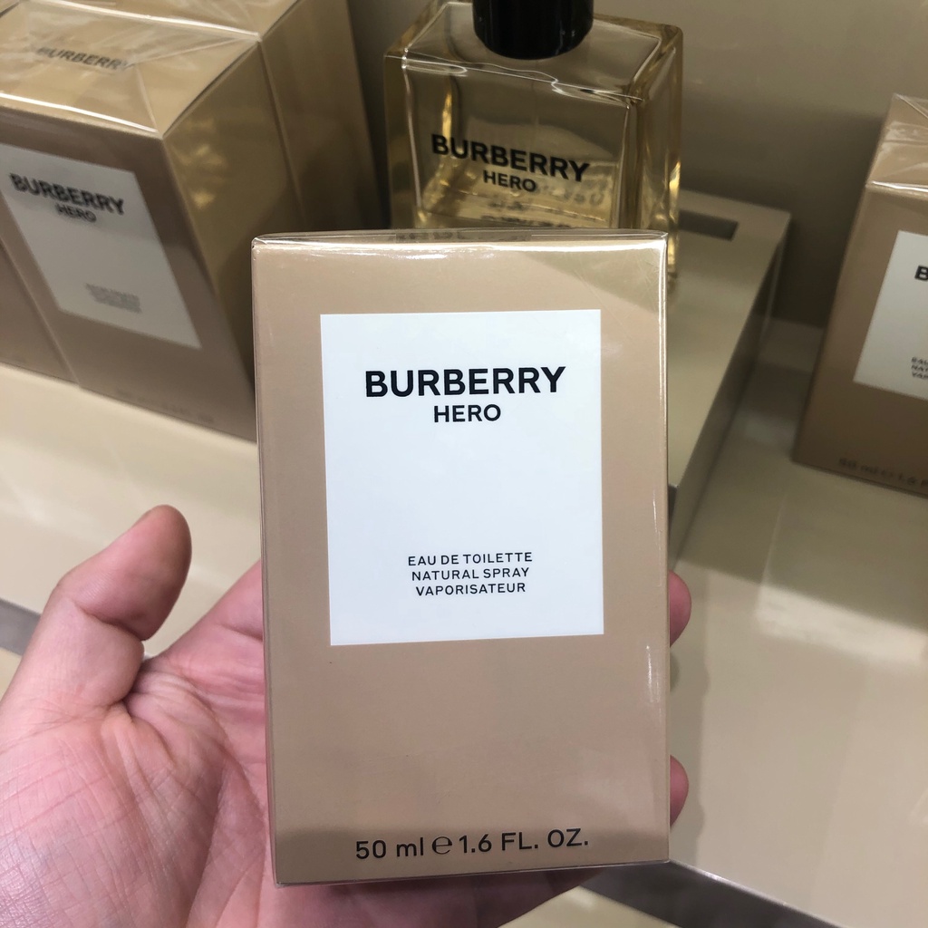 Nước hoa Burberry hương thơm Junyong Heart Hero lịch lãm dành cho nam 100ml