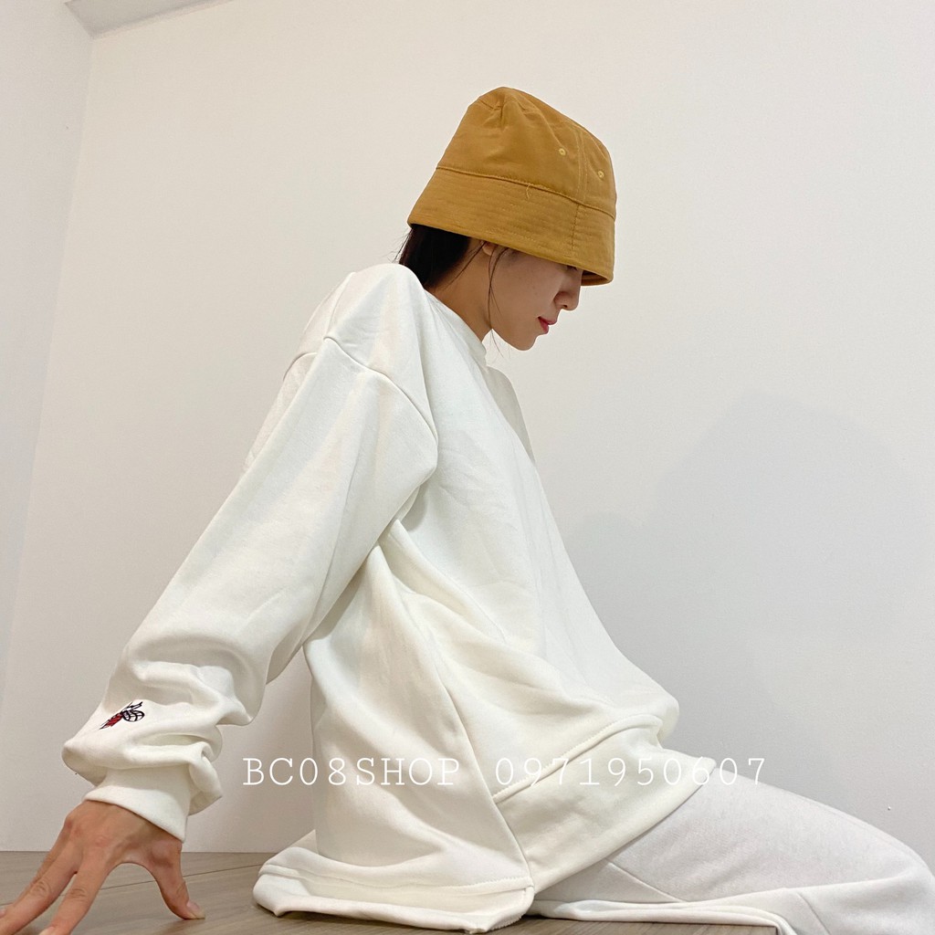 Áo Sweater Nữ Tay Phồng Lệch Tà Thiêu Ong 2 màu Đen Trắng form rộng BC160 | BigBuy360 - bigbuy360.vn