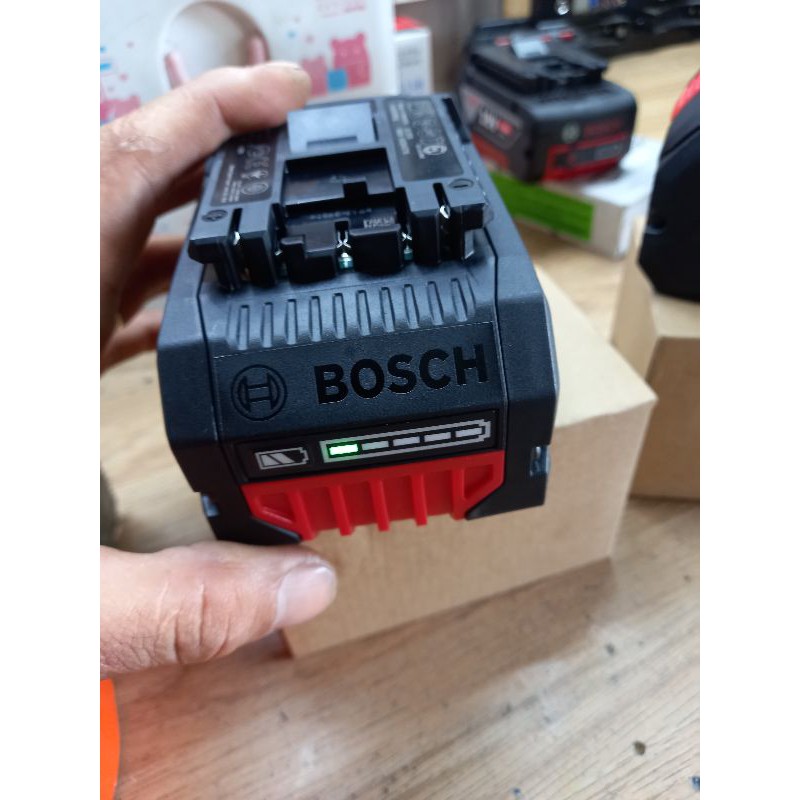 Pin bosch PRO CORE 18V  8.0ah