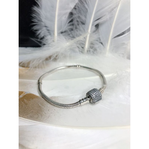 Lắc bạc 925 Pan khóa đá.