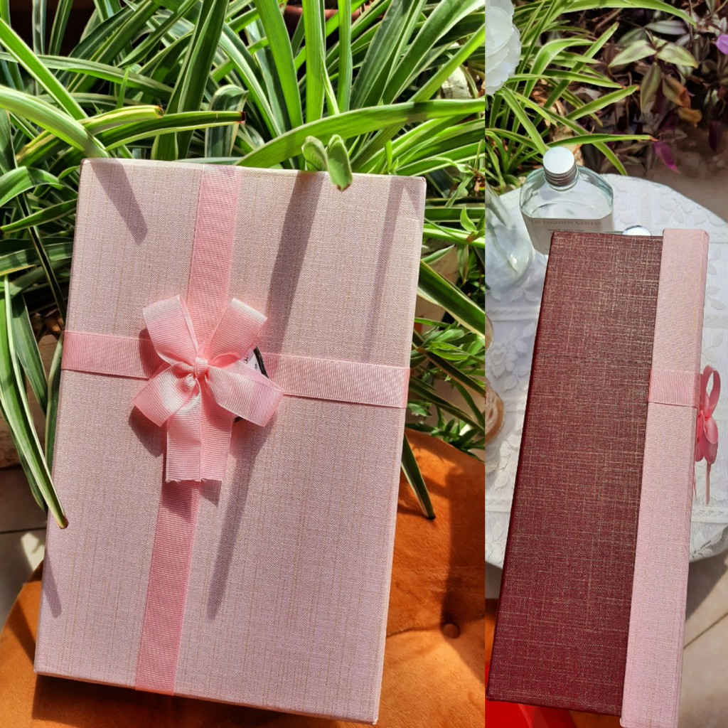 Hộp quà chữ nhật loại to 27cmx17cmx9cm | BigBuy360 - bigbuy360.vn