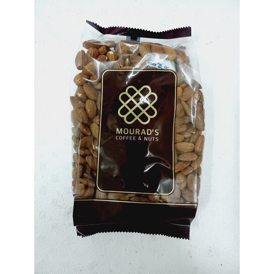 Nho Khô 3 Màu, Hạt Hạnh Nhân và Macca Nứt Vỏ túi 500gr nhập khẩu