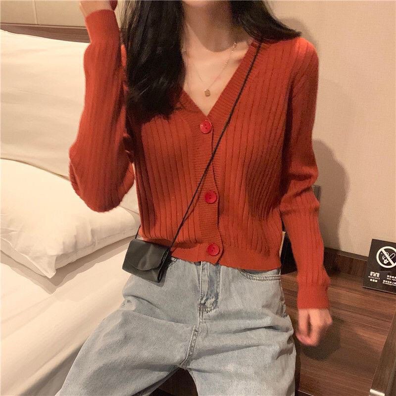 [ Mã FAMAYWA giảm 10K đơn 50K] Áo len khoác cardigan 3 khuy(cúc) cài hot hit (8003#)