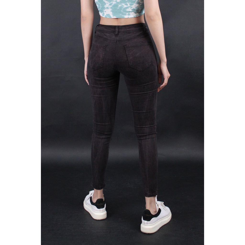 Q8771 - Quần jean Skinny xuất, trơn
